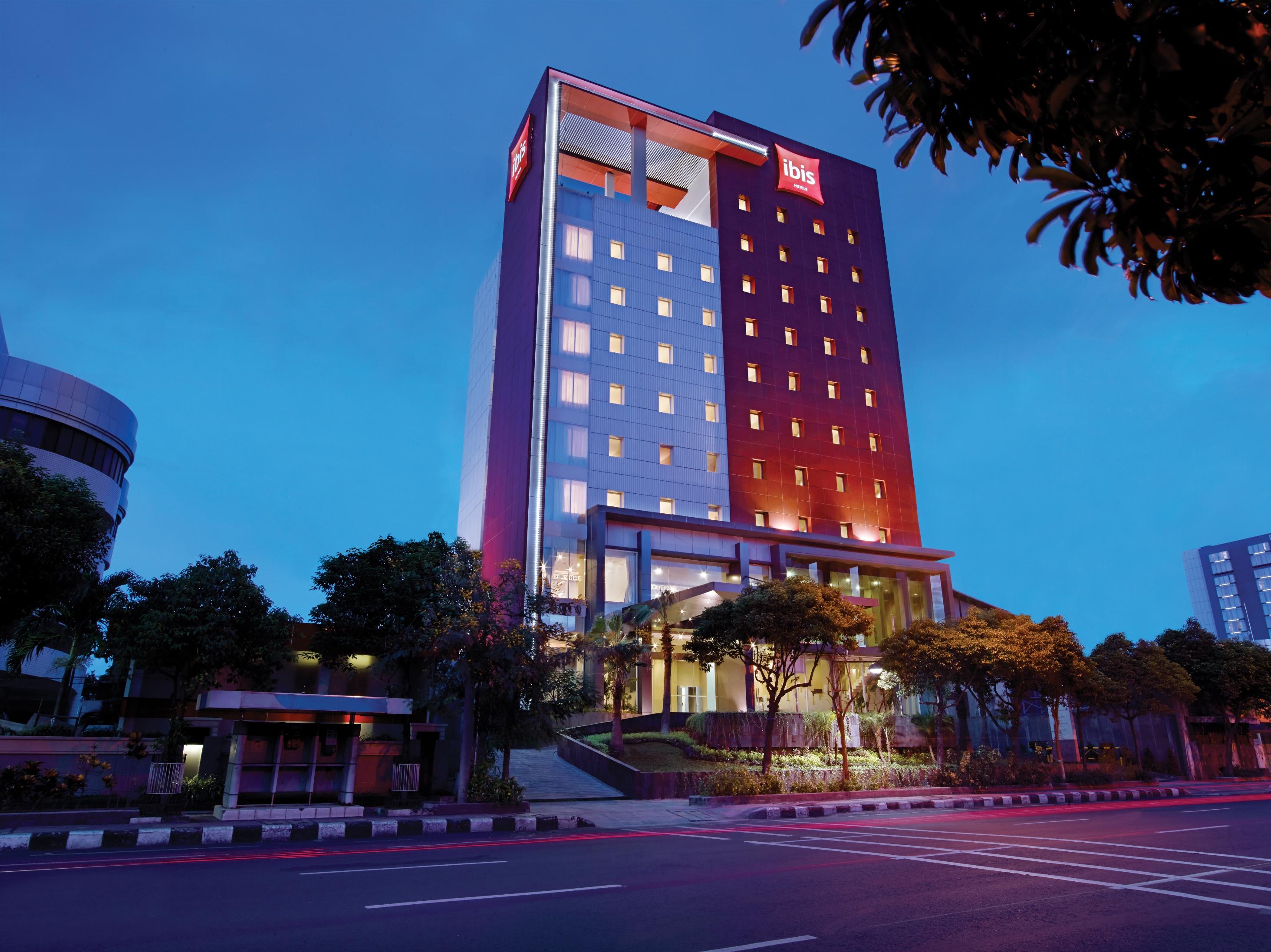 Ibis Surabaya City Center מראה חיצוני תמונה