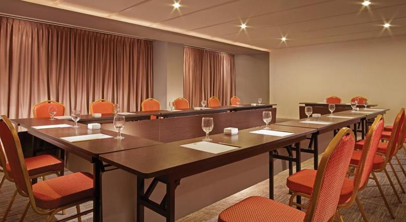 Ibis Surabaya City Center מראה חיצוני תמונה