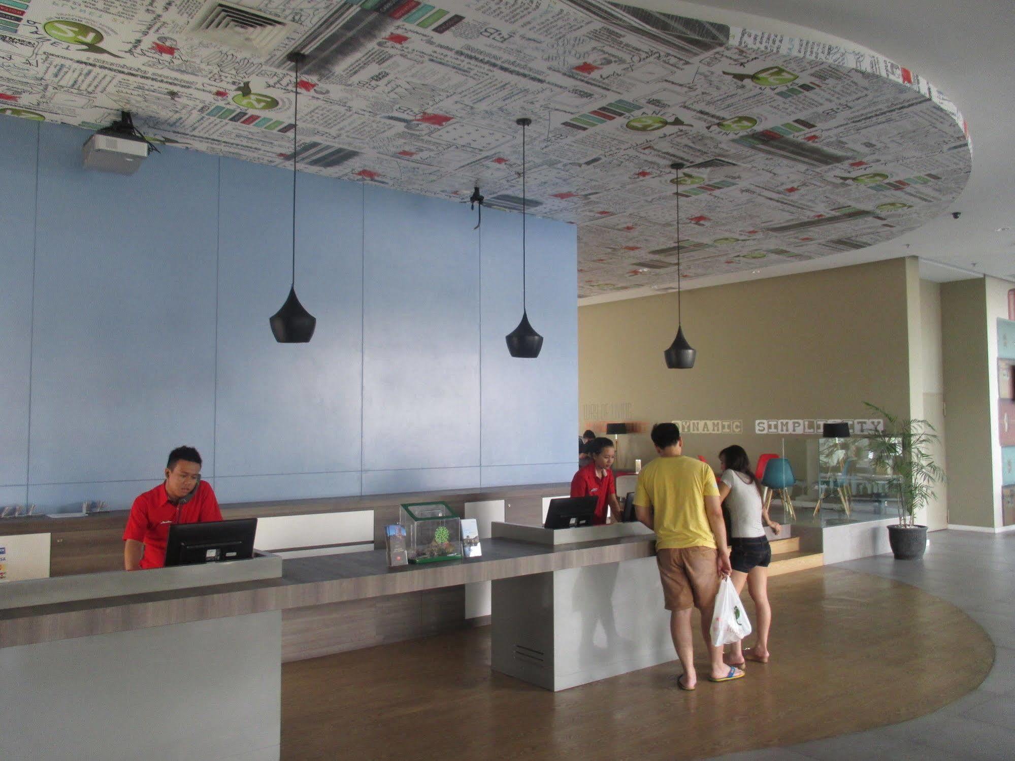 Ibis Surabaya City Center מראה חיצוני תמונה