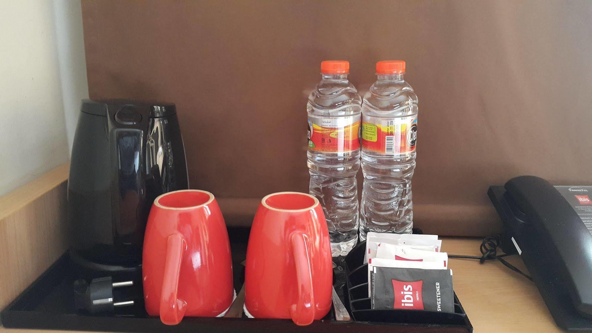 Ibis Surabaya City Center מראה חיצוני תמונה